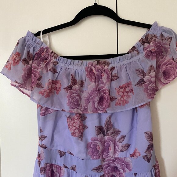 Lulus Off the shoulder dress size small - Picture 4 of 4
